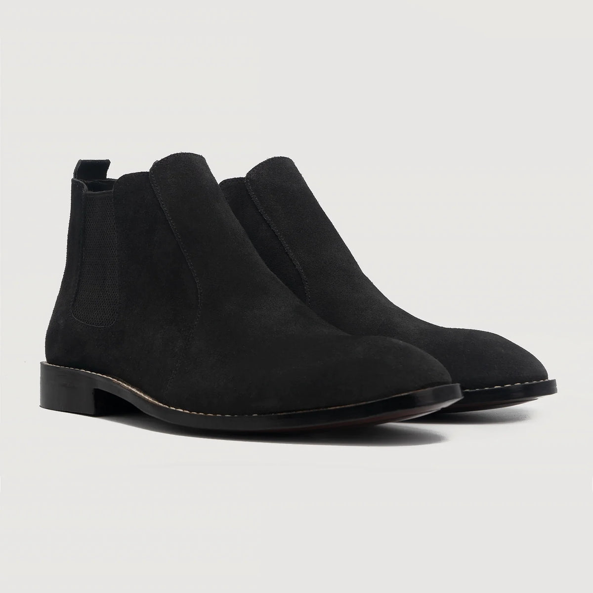 Clarkson Chelsea Svart Suede Läderkängor för Herr For Men in Black Goatskin Suede - Sidovy | Handla online