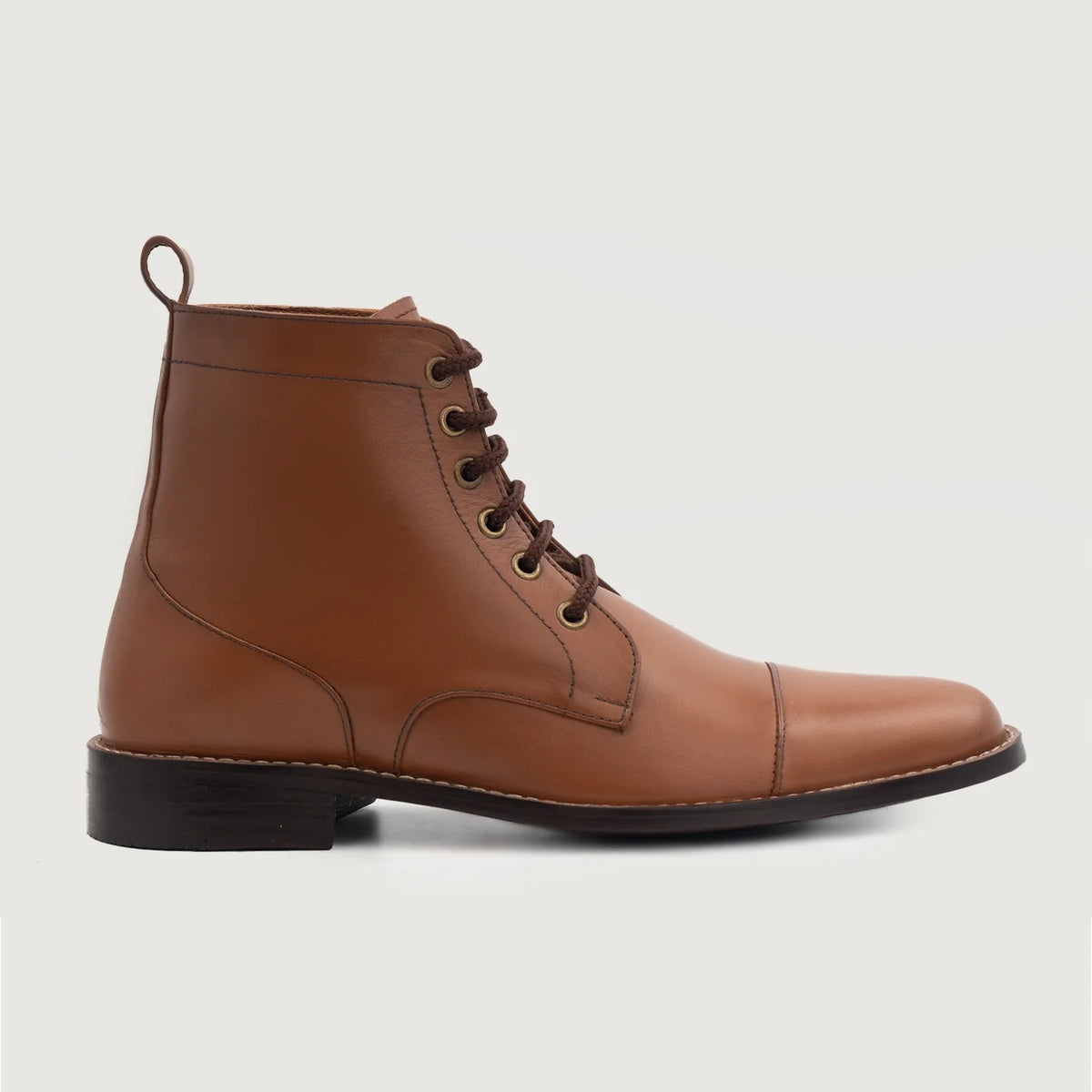 Tan Full-Grain leather Boots - Ritsrandsydd Goodyear-konstruktion och tåhätta
