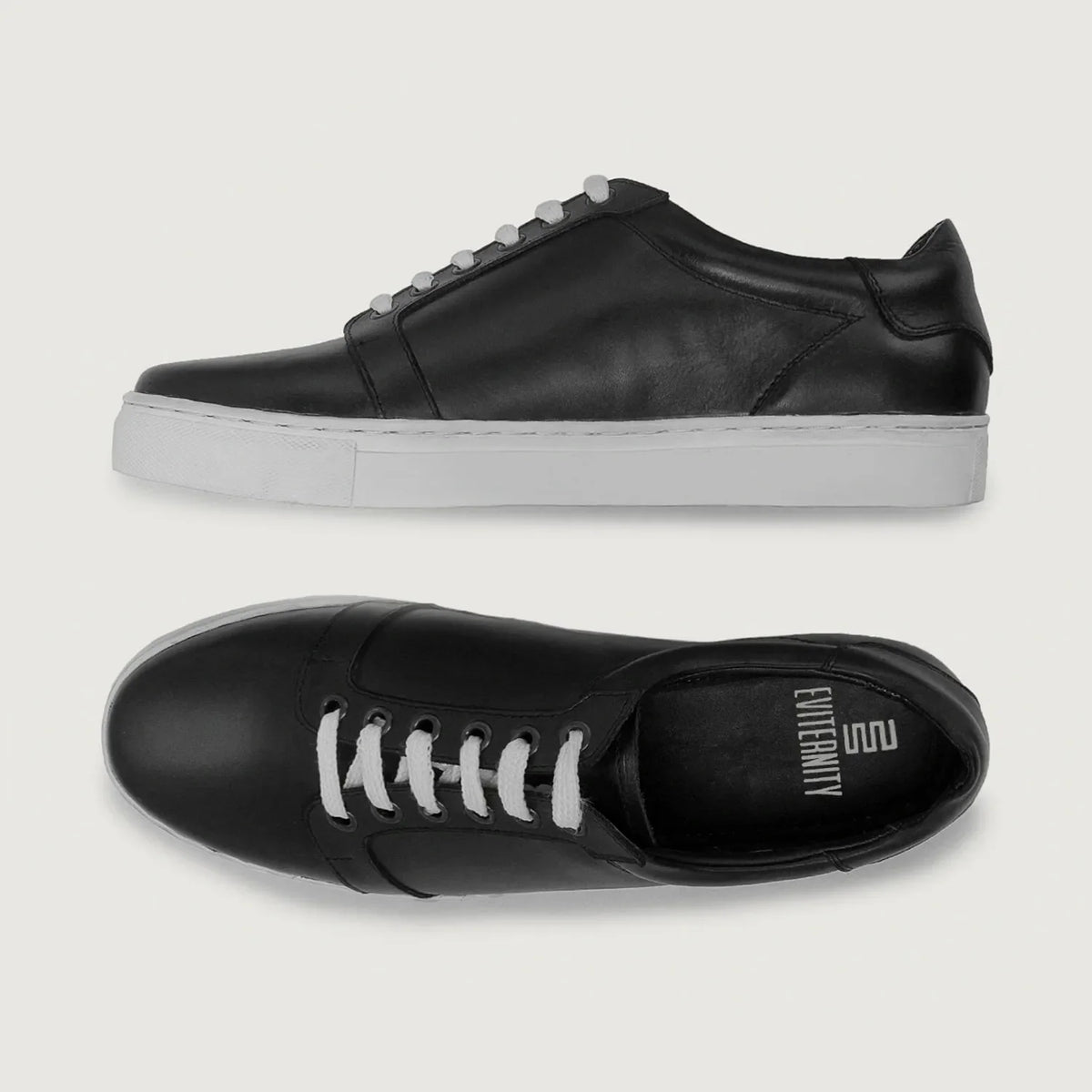 High-Traction Rubber Outsole & Lug Tread Pattern on Carter Runn Svart Lädersneakers för Herr For Men