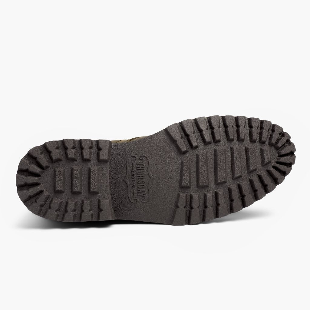 High-Traction Rubber Outsole & Lug Tread Pattern on Captain StormKing® Dark Olive Matte Läderkängor för Herr