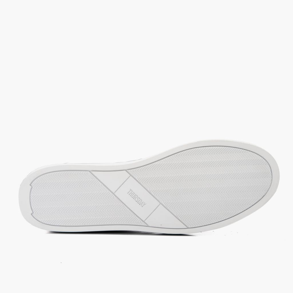High-Traction Rubber Outsole & Lug Tread Pattern on Premier Low Top Svart Lädersneakers för Herr For Men