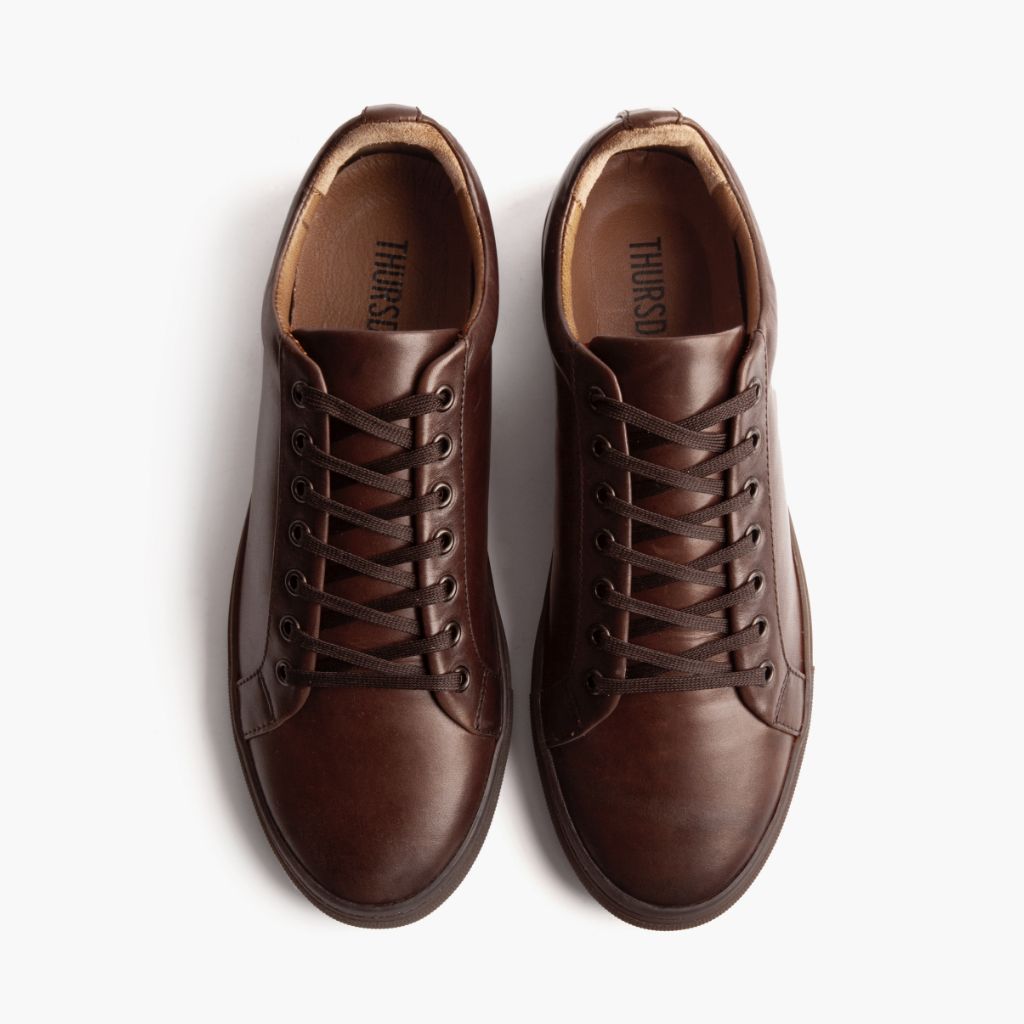 Premier Low Top Old English Lädersneakers för Herr For Men - Förstärkt hälkappa och precisa dubbla sömmar