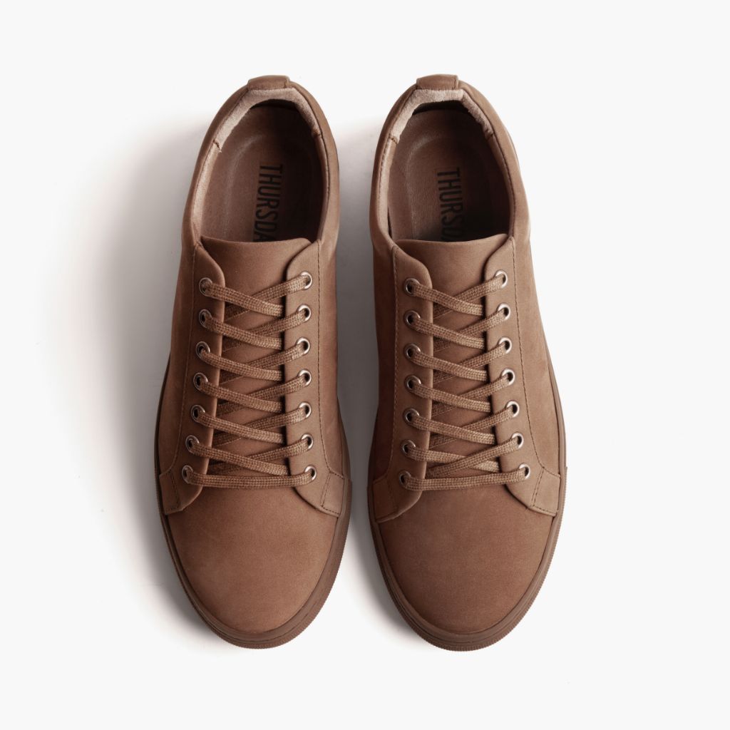 Premier Low Top Pebble Lädersneakers för Herr For Men - Förstärkt hälkappa och precisa dubbla sömmar