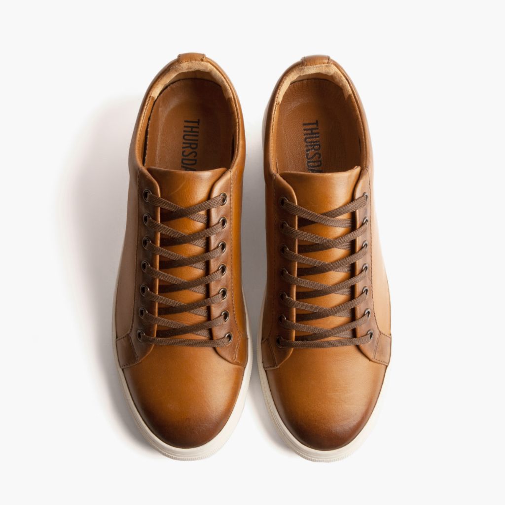 Premier Low Top Toffee Lädersneakers för Herr For Men - Förstärkt hälkappa och precisa dubbla sömmar