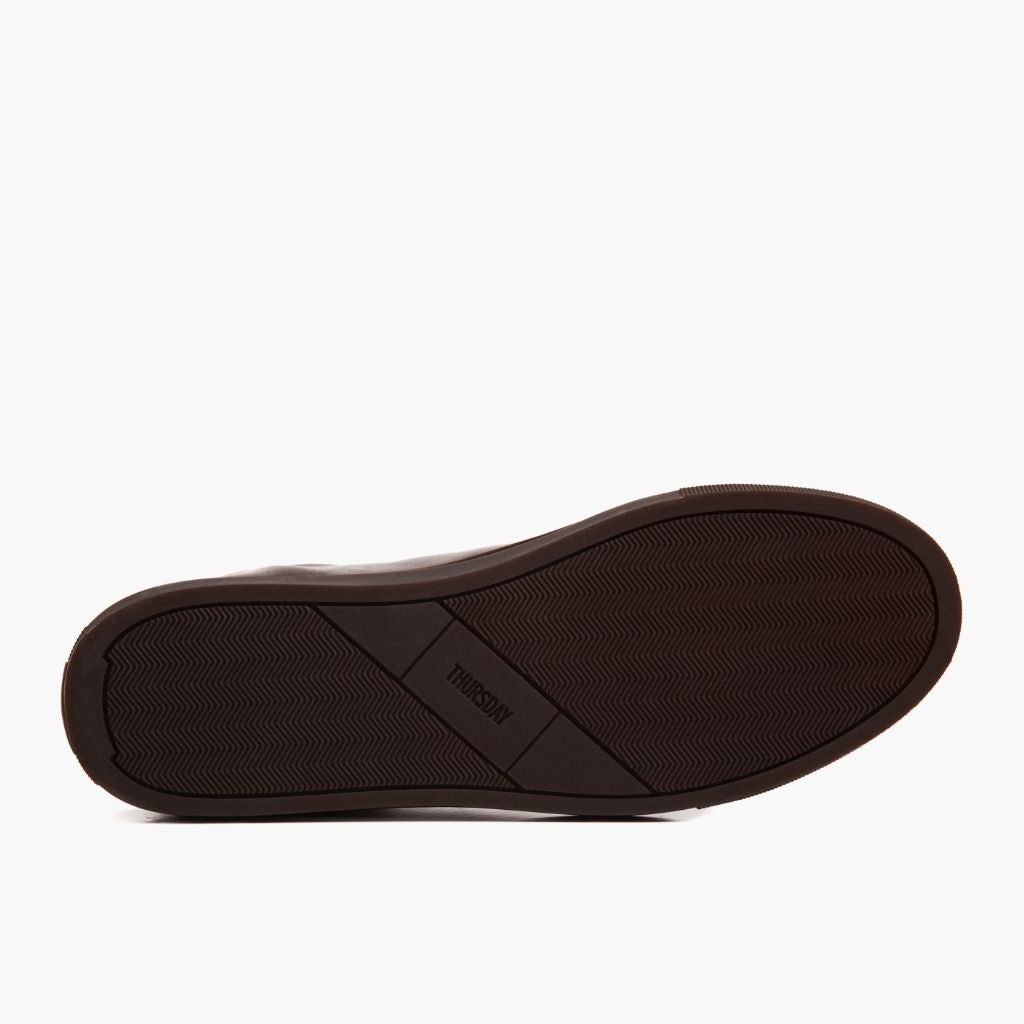 High-Traction Rubber Outsole & Lug Tread Pattern on Premier Low Top Old English Lädersneakers för Herr For Men
