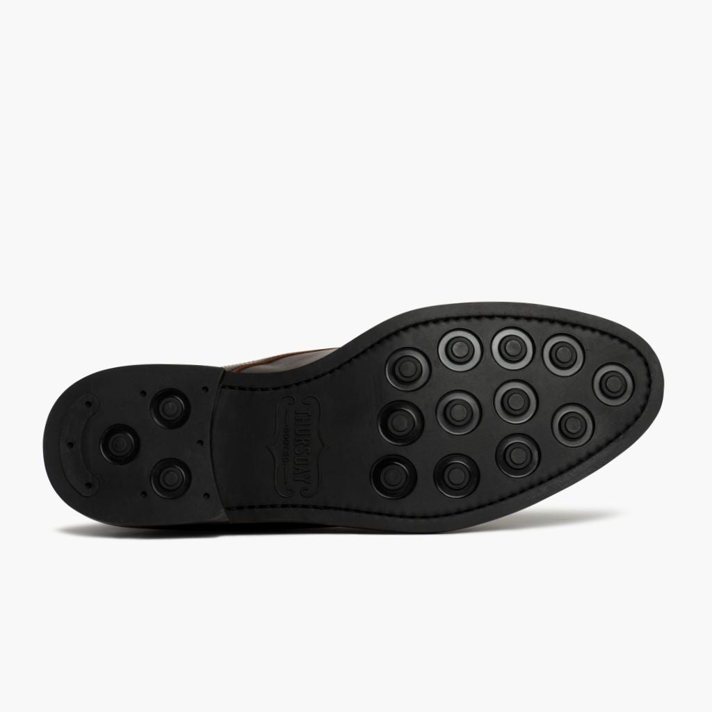 High-Traction Rubber Outsole & Lug Tread Pattern on Cadet Rich Mahogany Läderkängor för Herr