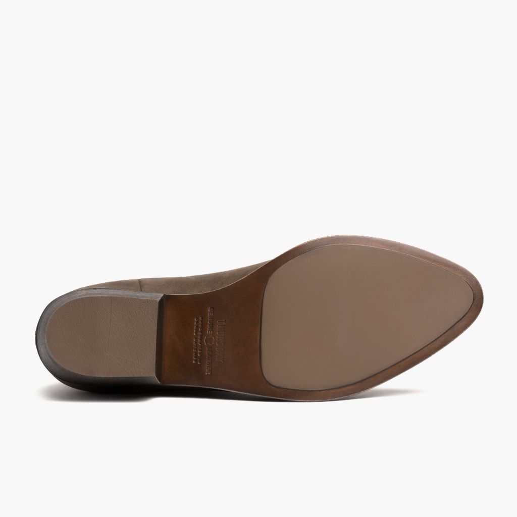 High-Traction Rubber Outsole & Lug Tread Pattern on Dreamer Bootie Tobacco Läderkängor för Dam