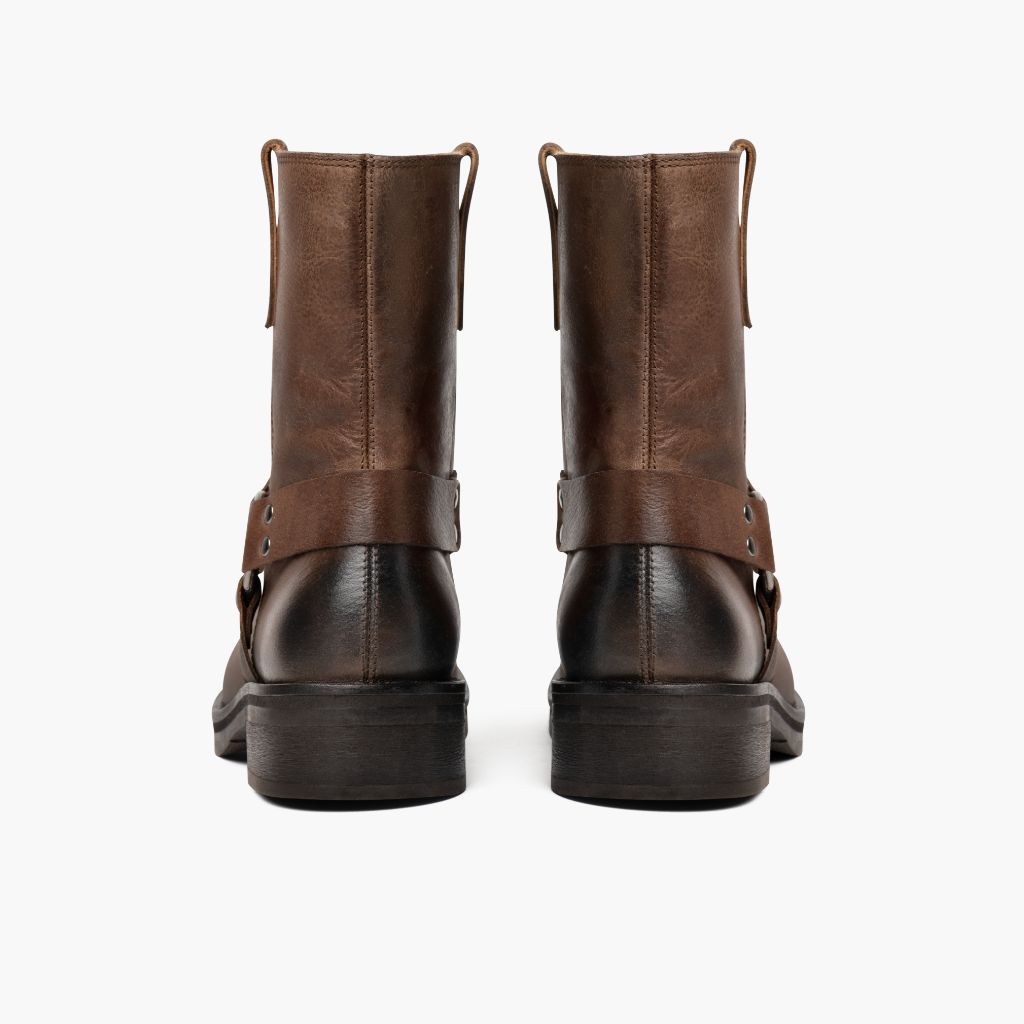 High-Traction Rubber Outsole & Lug Tread Pattern on Outlaw Light Tobacco Läderkängor för Dam