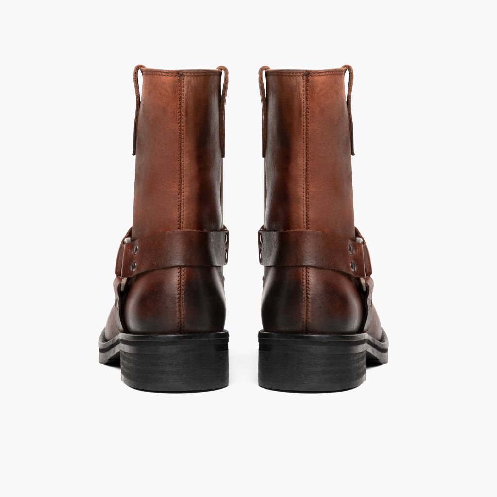 High-Traction Rubber Outsole & Lug Tread Pattern on Outlaw Rust Brun Läderkängor för Dam