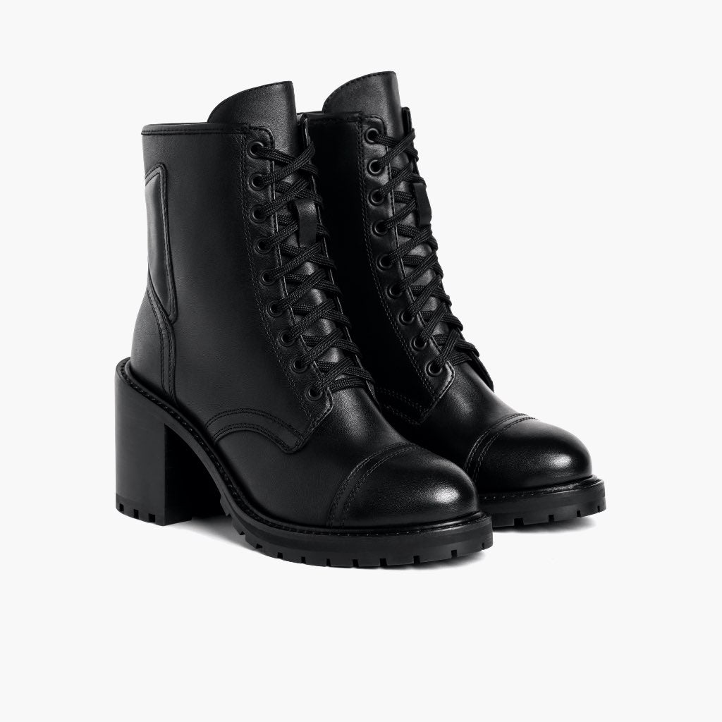 Black Full-Grain leather Boots - Ritsrandsydd Goodyear-konstruktion och tåhätta