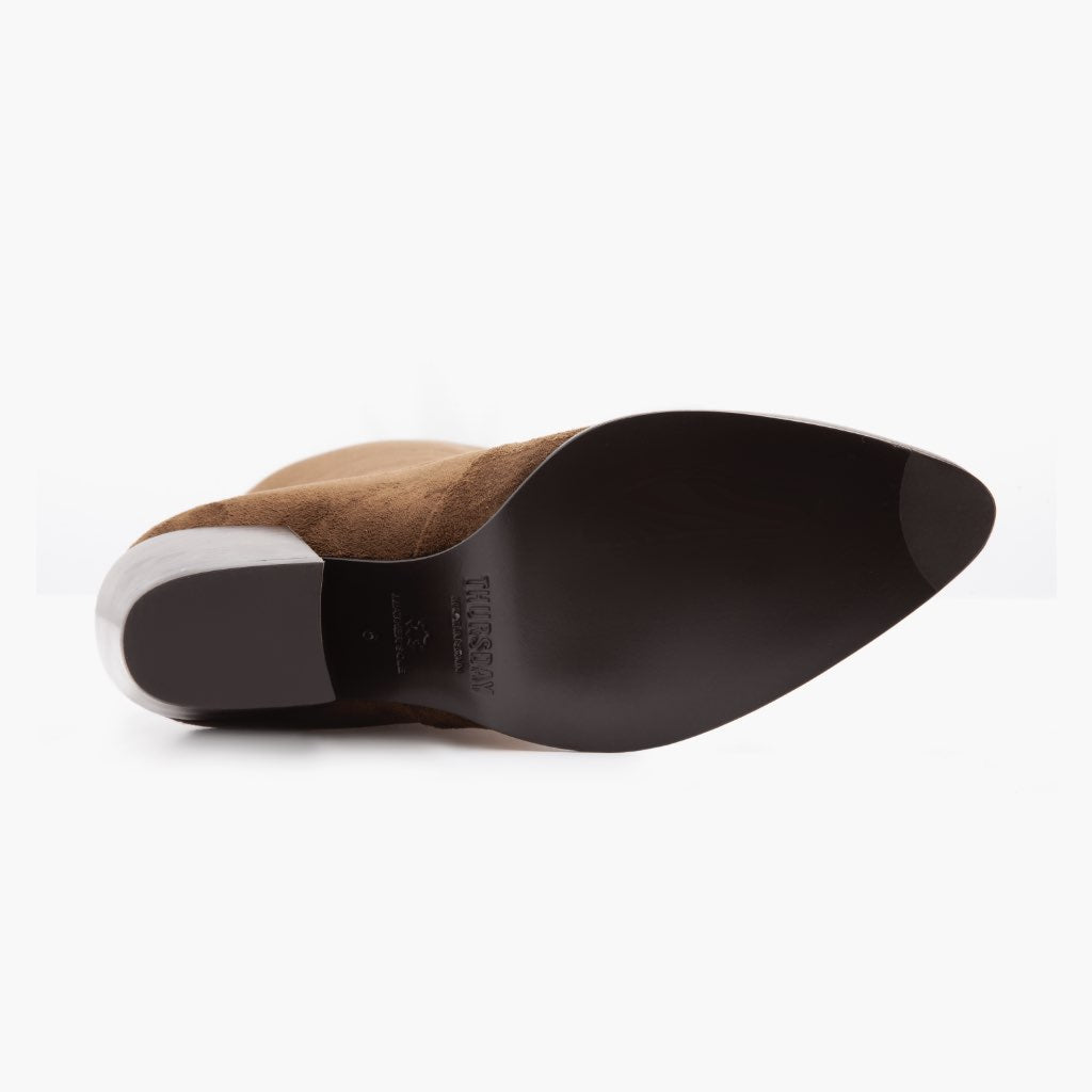 High-Traction Rubber Outsole & Lug Tread Pattern on Tempest Espresso Läderkängor för Dam