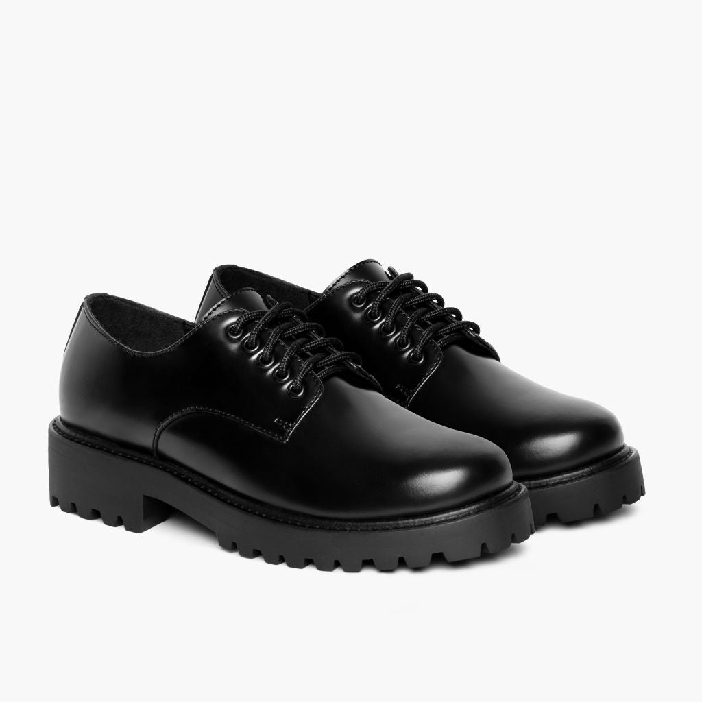Renegade Svart Lädersneakers för Dam i svart äkta nötskinn - Sidovy | Handla online