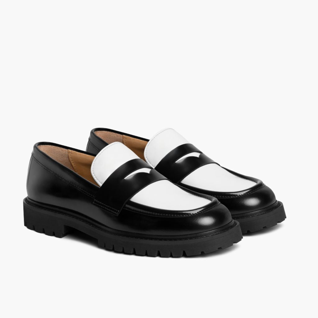 Penny Svart & White Läderloafers för Dam i svart äkta nötskinn - Sidovy | Handla online