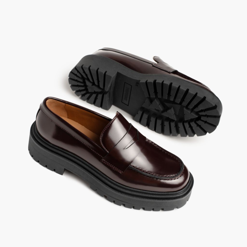 High-Traction Rubber Outsole & Lug Tread Pattern on Penny Platform Vinröd Läderkängor för Dam