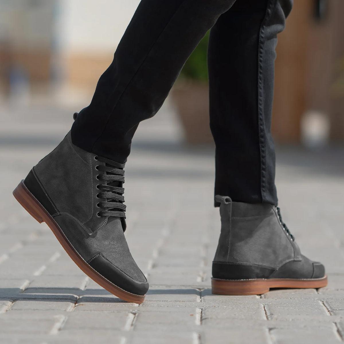 Distressed Grey Goatskin Suede Leather Boots - Ritsrandsydd Goodyear-konstruktion och tåhätta