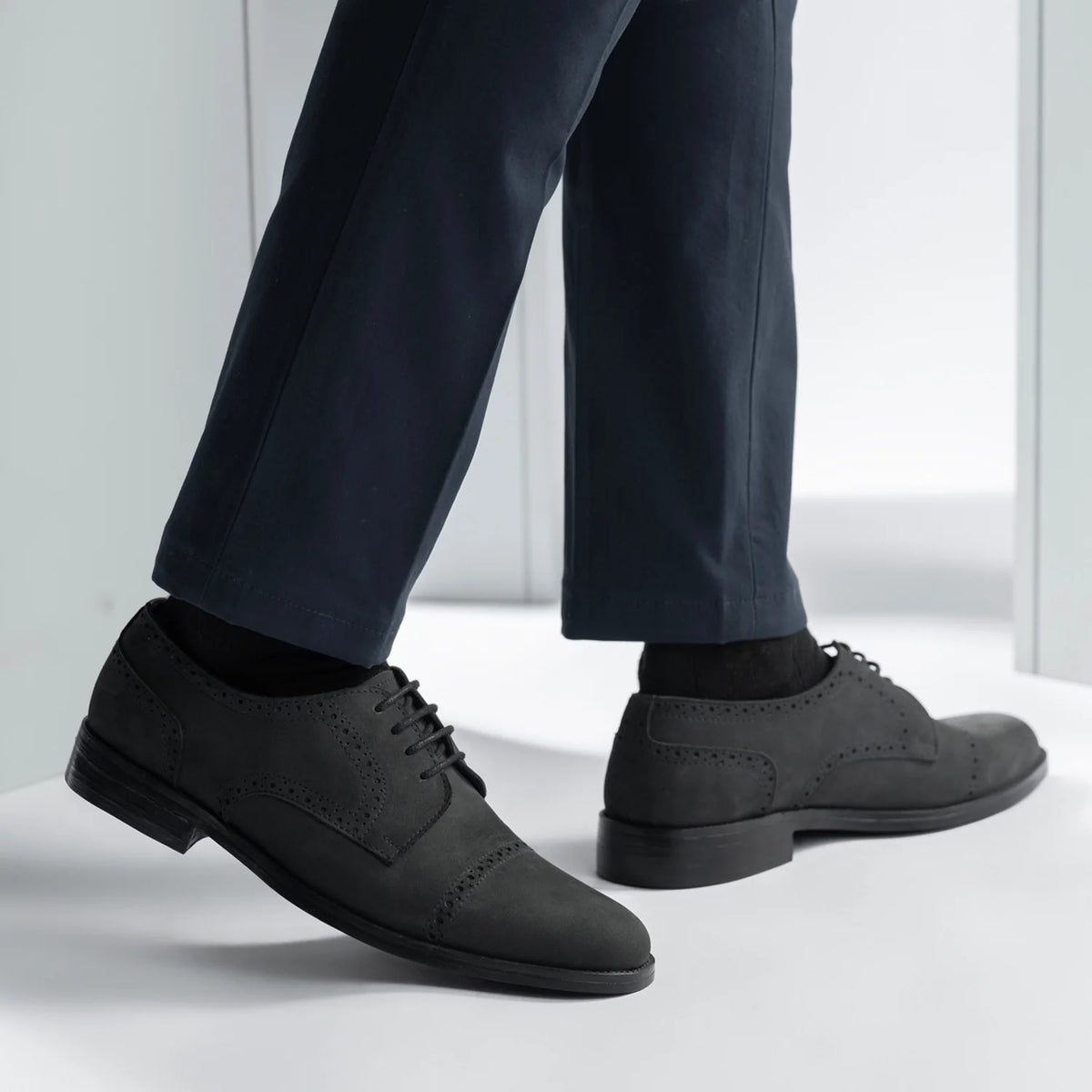 Top-Down Perspective Showing Lacing System & Tongue Craftsmanship