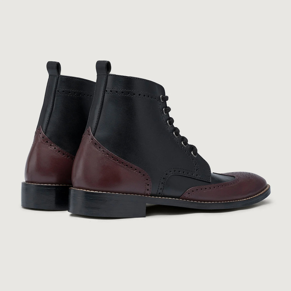 Duster Brogues Derby Maroon Black Leather Boots StudGuard For Men - Sidoprofil som visar ärmskärning