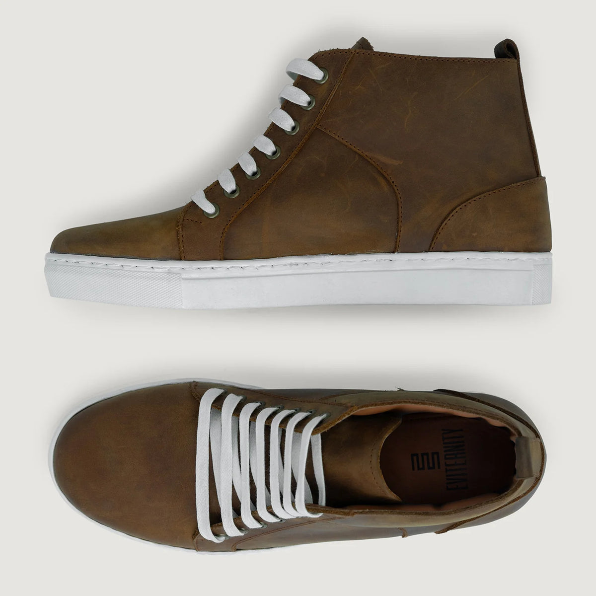 High-Traction Rubber Outsole & Lug Tread Pattern on Marty High Top Burnt Copper Pullup Lädersneakers för Herr For Men