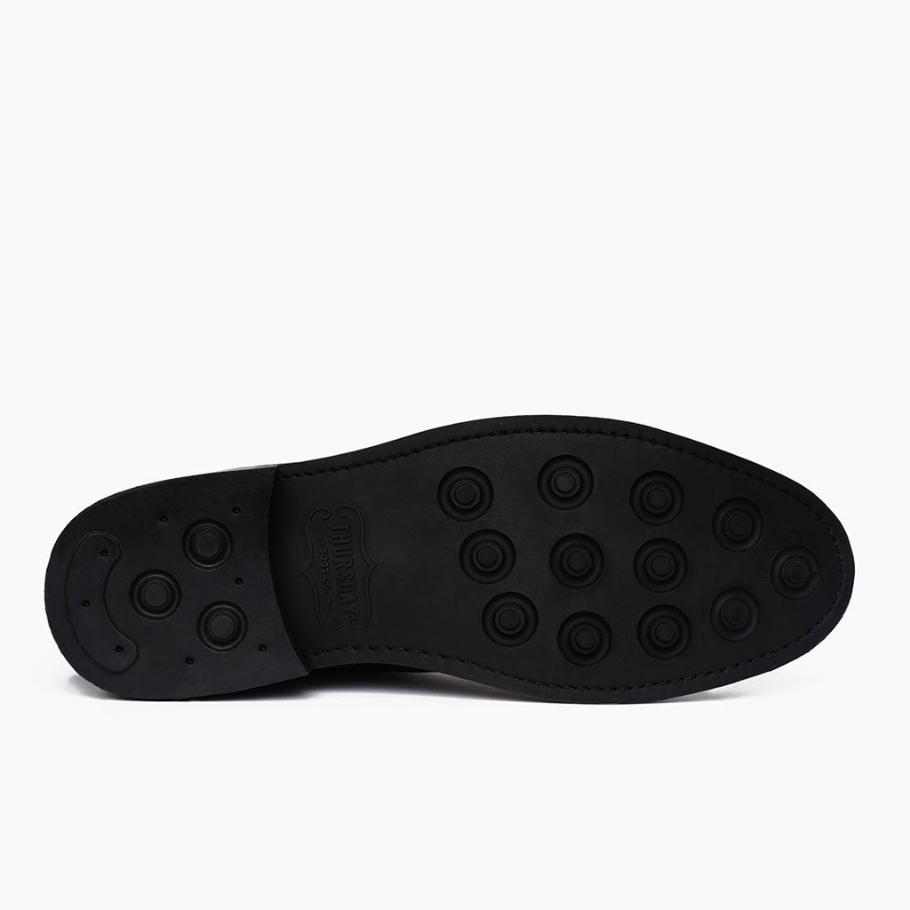High-Traction Rubber Outsole & Lug Tread Pattern on Captain Svart Matte Läderkängor för Herr