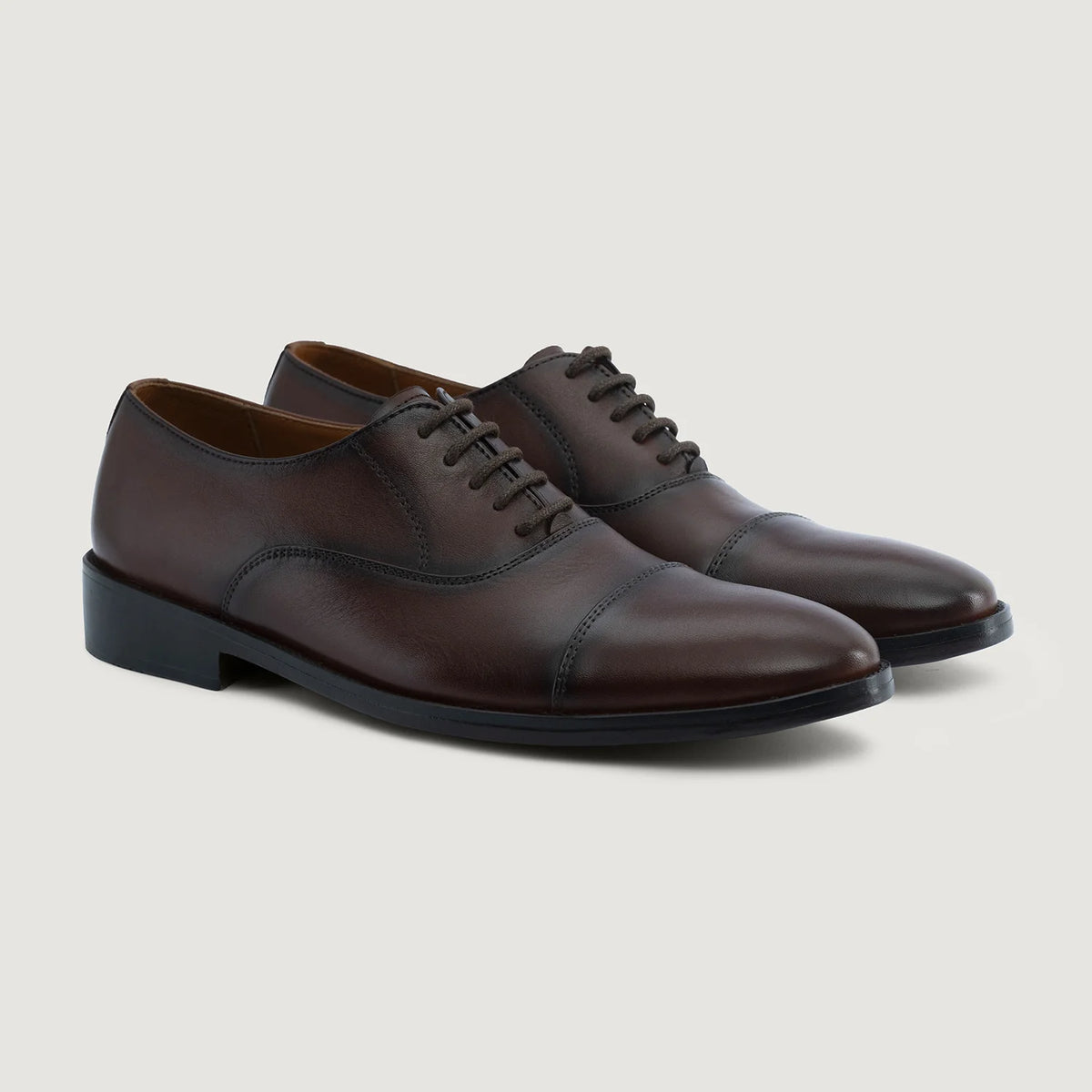 Professor Oxford Burnished Brun Läderskor för Herr For Men in Burnished Brown Full-Grain Leather - Sidovy | Handla online
