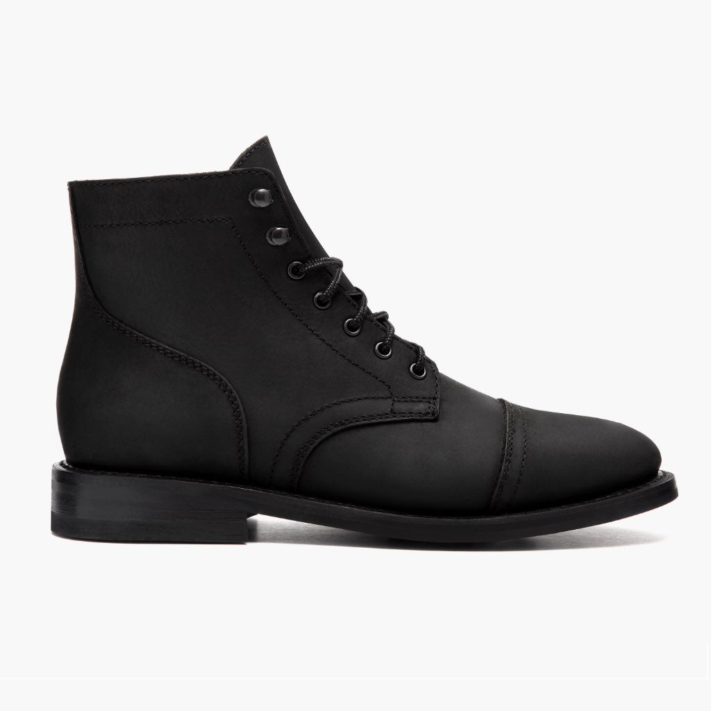 Black Full-Grain leather Boots - Ritsrandsydd Goodyear-konstruktion och tåhätta