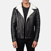 Men's Alberto White Shearling Svart Läderjacka för Herr in Black Sheepskin Leather - Front Profile View &amp; Tailored Silhouette | Buy Online