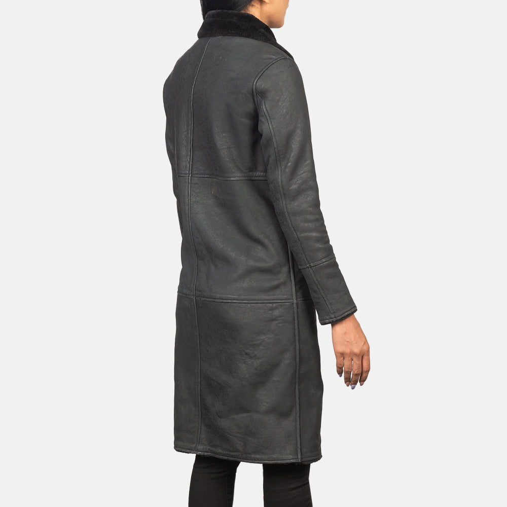 Authentic Sheepskin Leather with Semi-aniline Finish Grain Texture &amp; Heavy-Duty Seam Stitching Detail