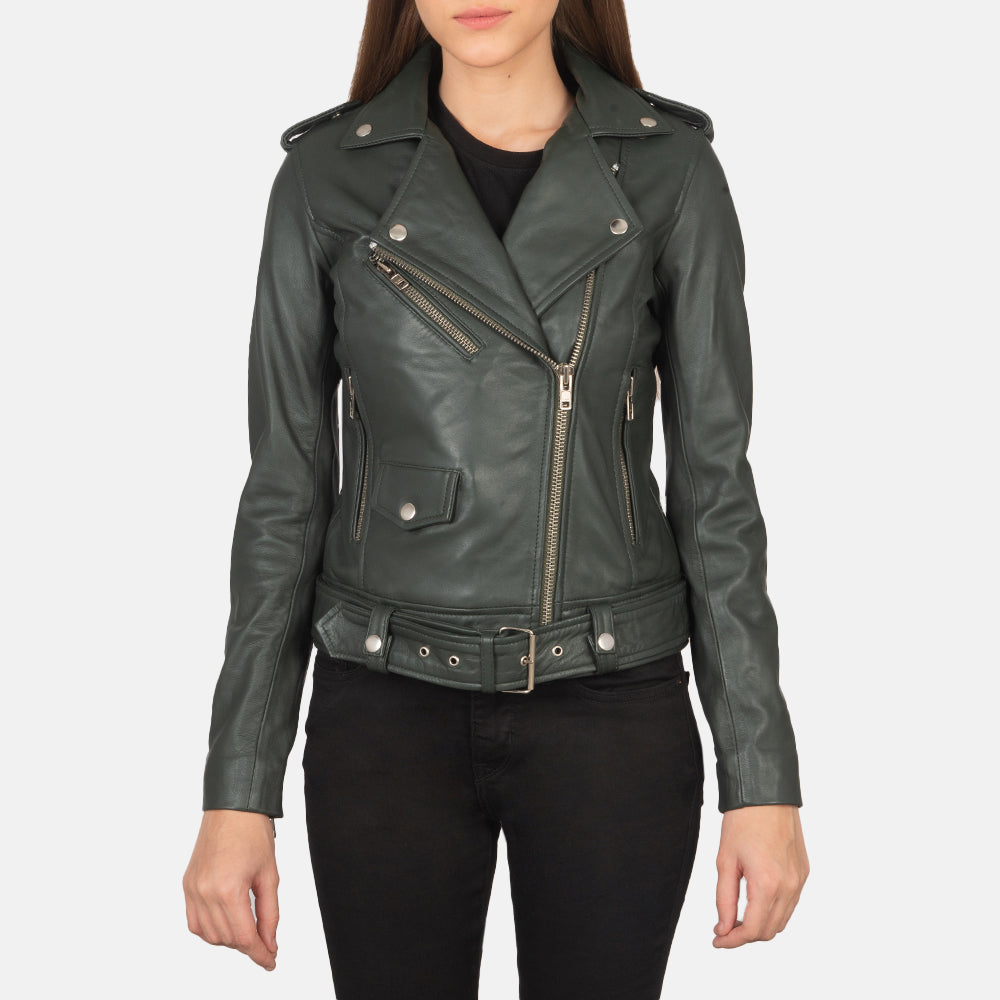 Close-Up Detail of Notch &amp; Zipper Hardware on Women's Alison Green Bikerjacka i Läder för Dam