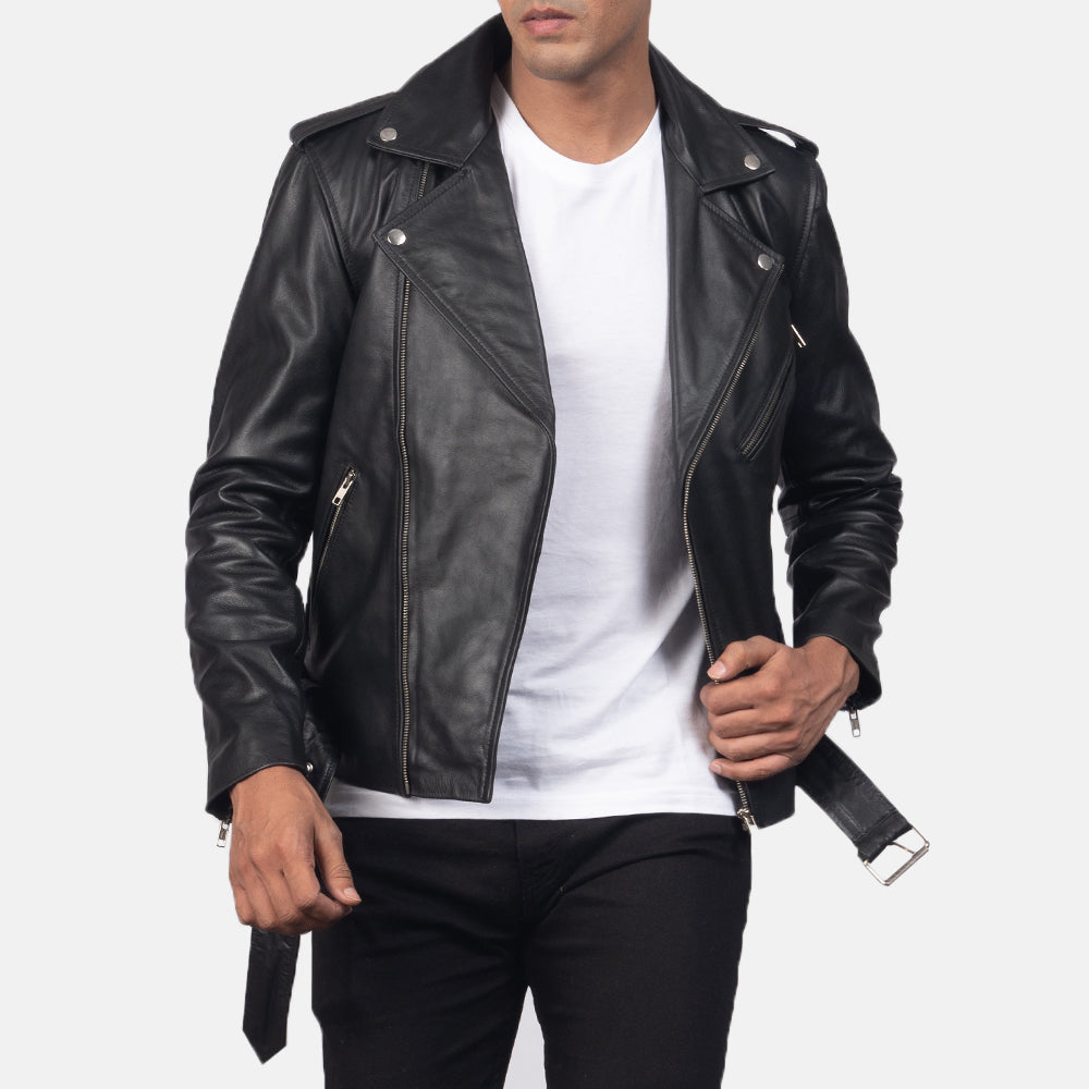 
Närbildsdetalj of Notch & Zipper & Waist belt Hardware on Allaric Alley Black Leather Biker Jacket