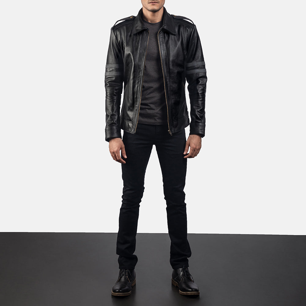 Armstrong Svart Bikerjacka i Läder för Herr - Lateral Side Profile View Showing Sleeve Cut &amp; Athletic Taper Fit