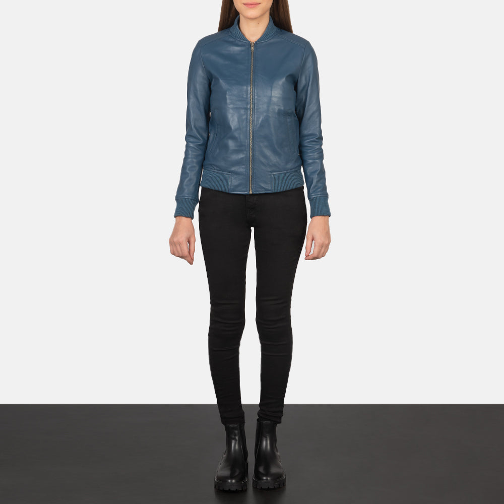 Women's Bliss Blue Bomberjacka i Läder för Dam - Lateral Side Profile View Showing Sleeve Cut &amp; Athletic Taper Fit