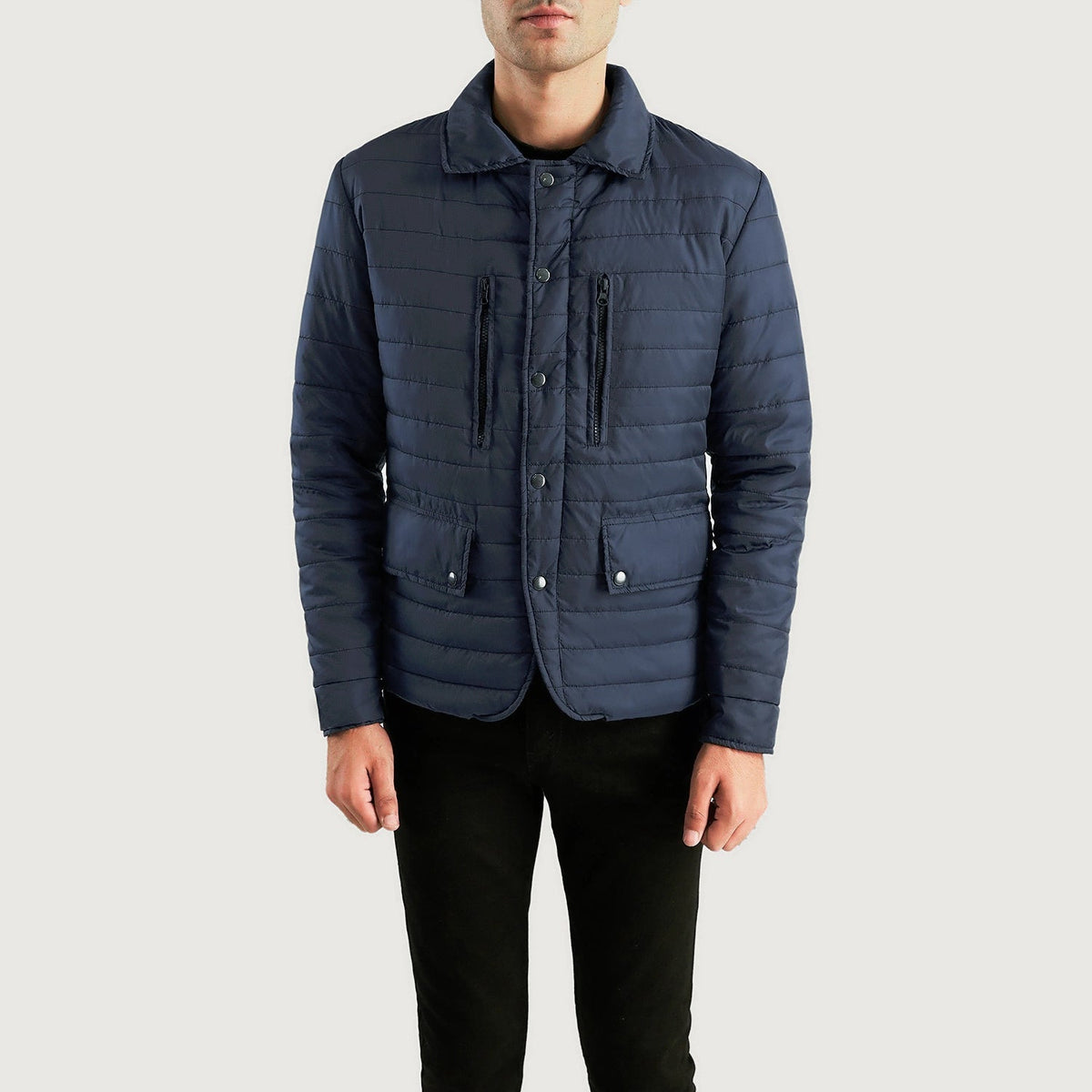 Men's Bo Quilt Windbreaker Läderjacka för Herr - Lateral Side Profile View Showing Sleeve Cut &amp; Athletic Taper Fit