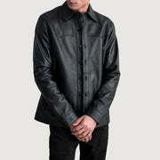 Bronco Svart Leather Shirt för Herr in Black Sheepskin Leather - Front Profile View &amp; Tailored Silhouette | Buy Online