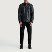 Close-Up Detail of Shirt &amp; Buttons Hardware on Bronco Svart Leather Shirt för Herr