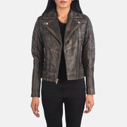 
Carolyn Quilted Distressed Brown Biker Jacket in Distressed Brown Goatskin Leather - Framifrån med skräddarsydd silhuett | Handla online
