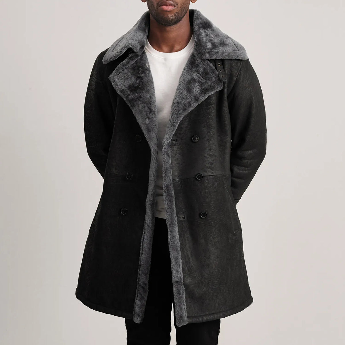 
Charles Läderrock Brun Shearling Läderrock för Herr - Framifrån med skräddarsydd silhuett | Handla online