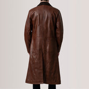 
Närbildsdetalj of Notch & Button Hardware on Charlton Waxed Brun Leather Single Breasted Läderrock för Herr For Men