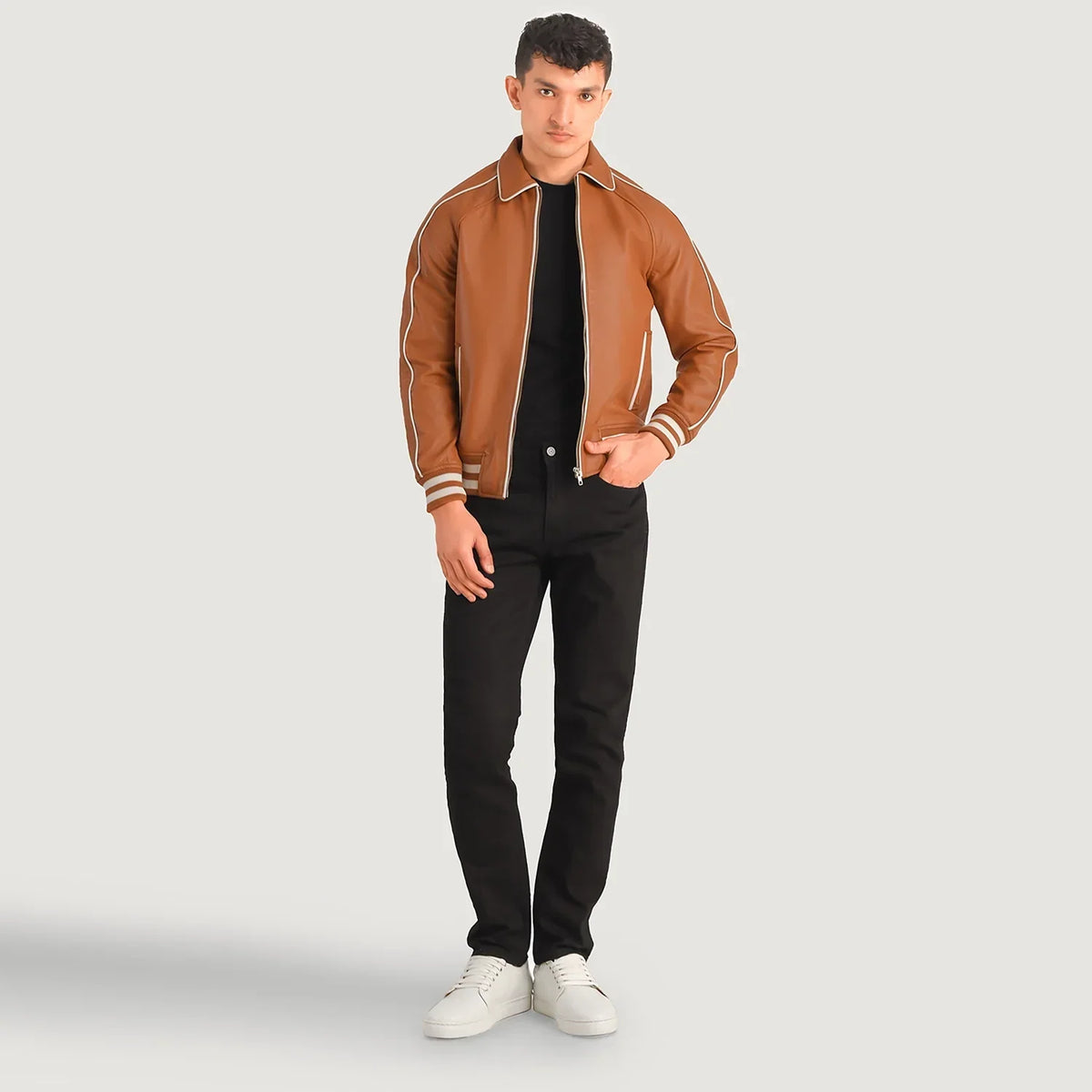 Cooper Ljusbrun Brun Leather Varsity Läderjacka för Herr in Tan Brown Sheepskin Leather - Front Profile View &amp; Tailored Silhouette | Buy Online