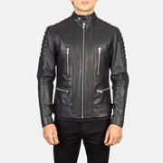 
Närbildsdetalj of Band with Snap Button & Zipper Hardware on Damian Grey Suede Biker Jacket