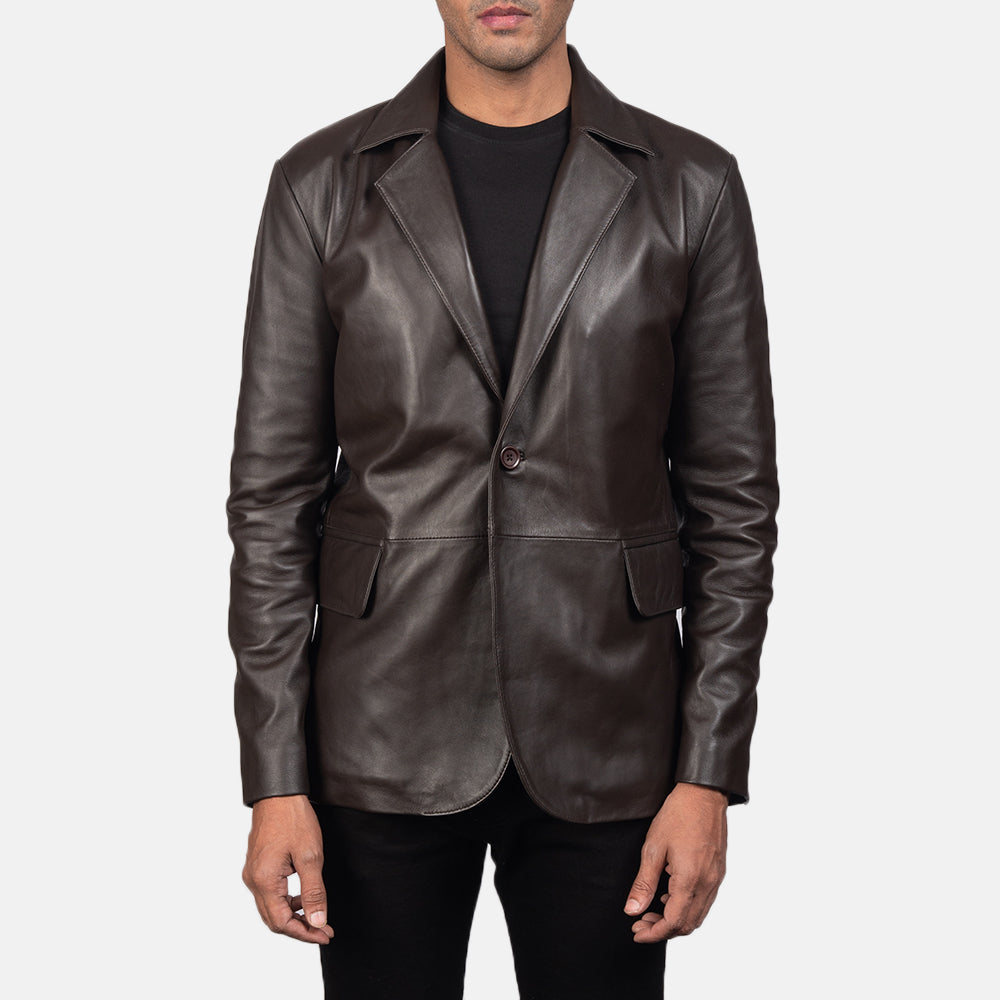 Daron Brun Leather Blazer för Herr in Brown Sheepskin Leather - Front Profile View &amp; Tailored Silhouette | Buy Online