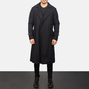 Men's Detective Svart Wool Coat för Herr - Lateral Side Profile View Showing Sleeve Cut &amp; Athletic Taper Fit