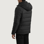 
Närbildsdetalj of Classic Collar & Zipper With Wind Flap Hardware on Erico Svart Hooded Puffer Läderjacka för Herr