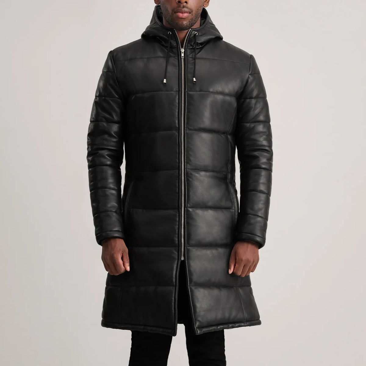 
Närbildsdetalj of Hooded & Zipper Hardware on Floyd Tan Hooded Leather Puffer Coat