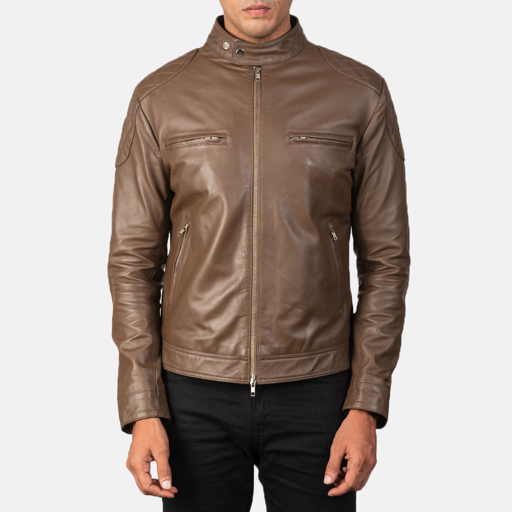 
Närbildsdetalj of Band with snap buttons & Zipper Hardware on Gatsby Mocha Bikerjacka i Läder för Herr