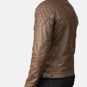 
Insida Showing Quilted Polyester Lining & Två funktionella innerfickor