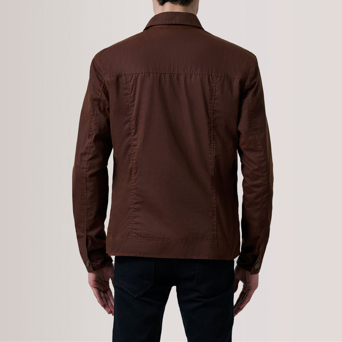 Close-Up Detail of Classic Collar &amp; Button Hardware on Irwin Brun Waxed Canvas Field Läderjacka för Herr For Men