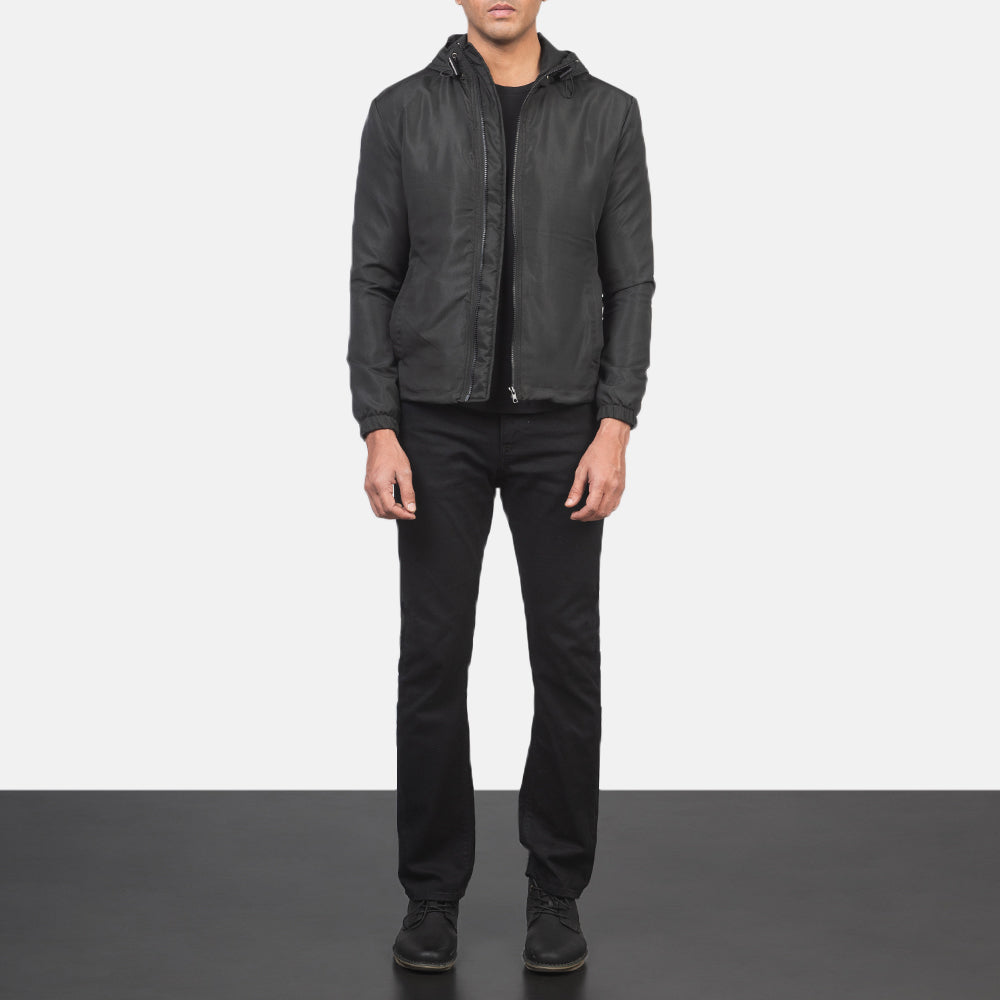 Jimmy Black Hooded Windbreaker Jacket - Sidoprofil som visar ärmskärning