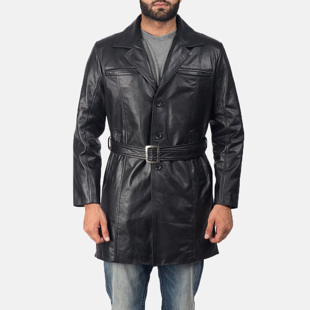 Men's Jordan Svart Leather Coat för Herr in Black Cowhide Leather - Front Profile View &amp; Tailored Silhouette | Buy Online