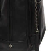 Santana Full-Grain Leather Backpack för Dam - Structured Side Profile Showing Gusset Depth &amp; Expansion Capacity