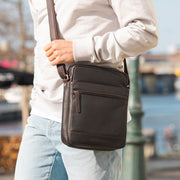 Anzora Full-Grain Leather Crossbody Bag för Herr – alternate product view 2